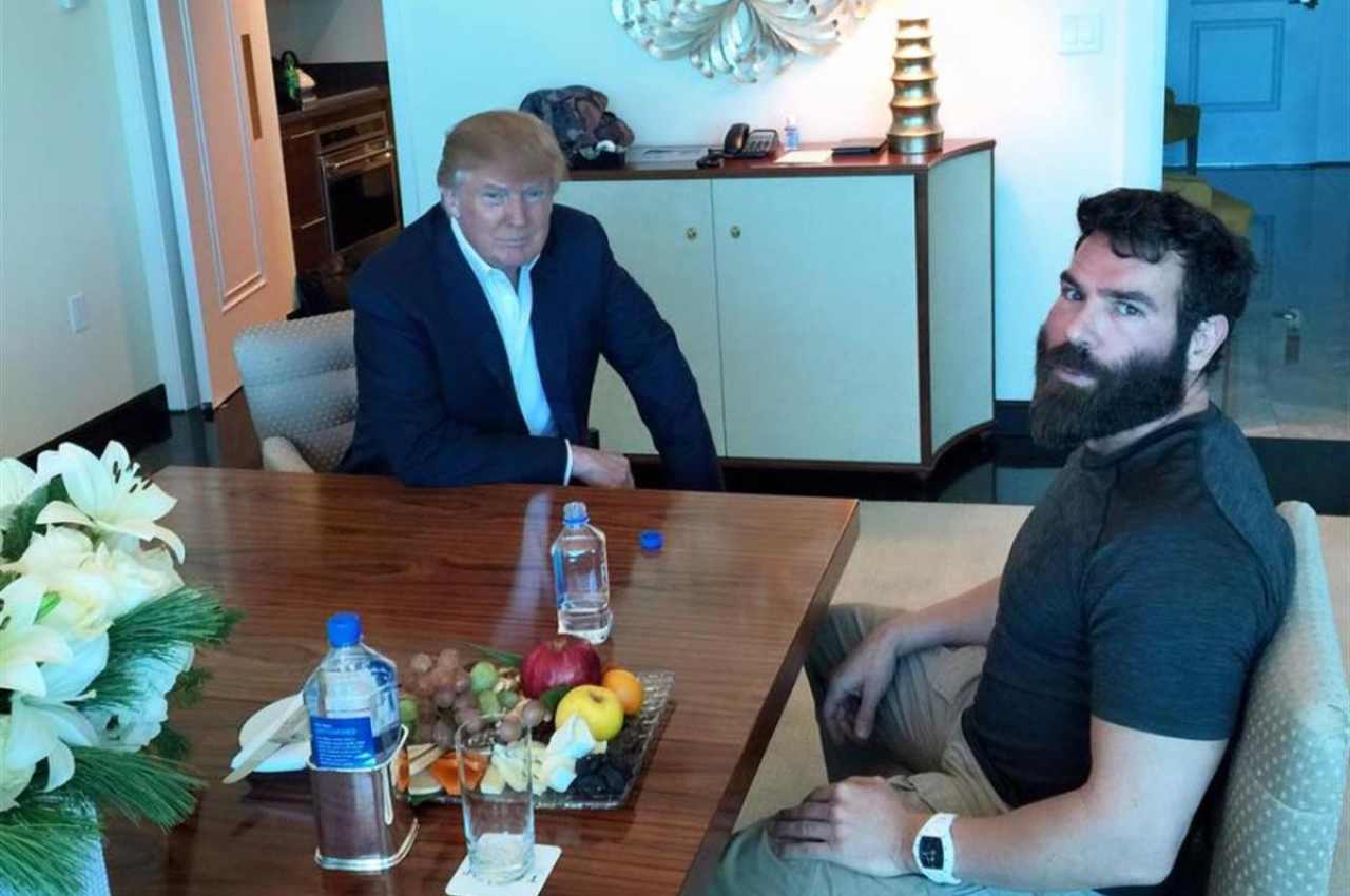 Dan Bilzerian con Donald Trump