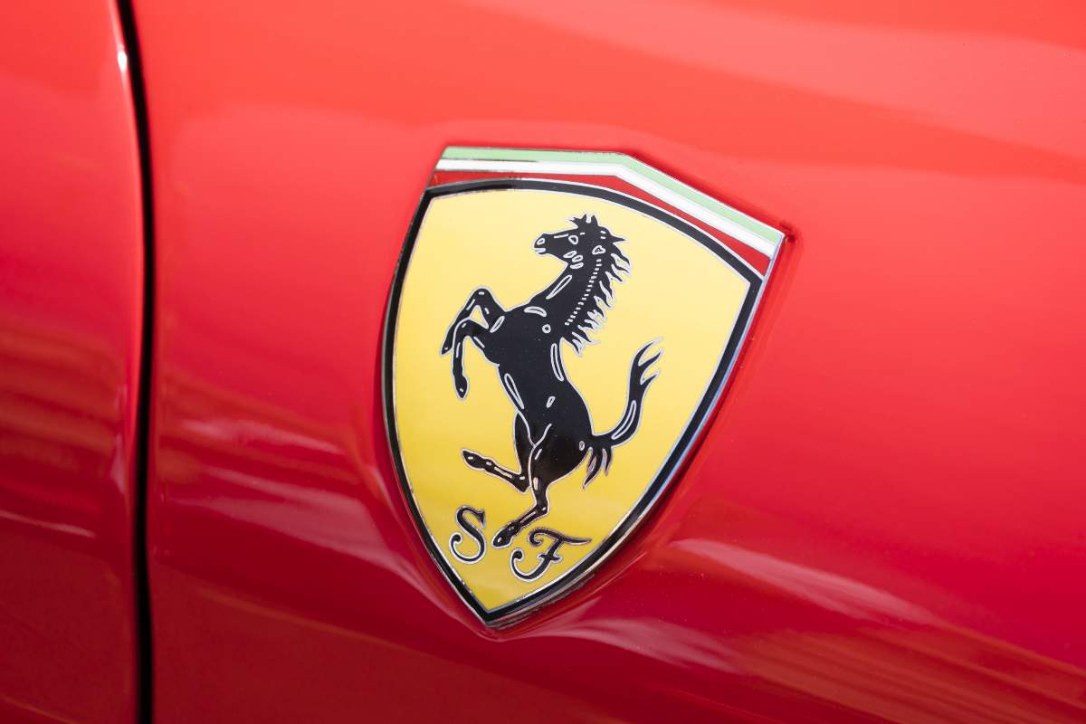 Ferrari (AdobeStock)