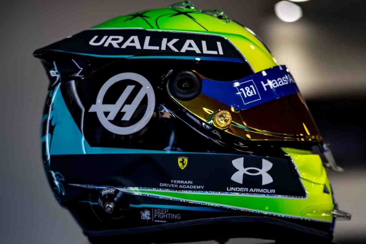 Casco Mick Schumacher 2022 (Mick Schumacher Twitter)