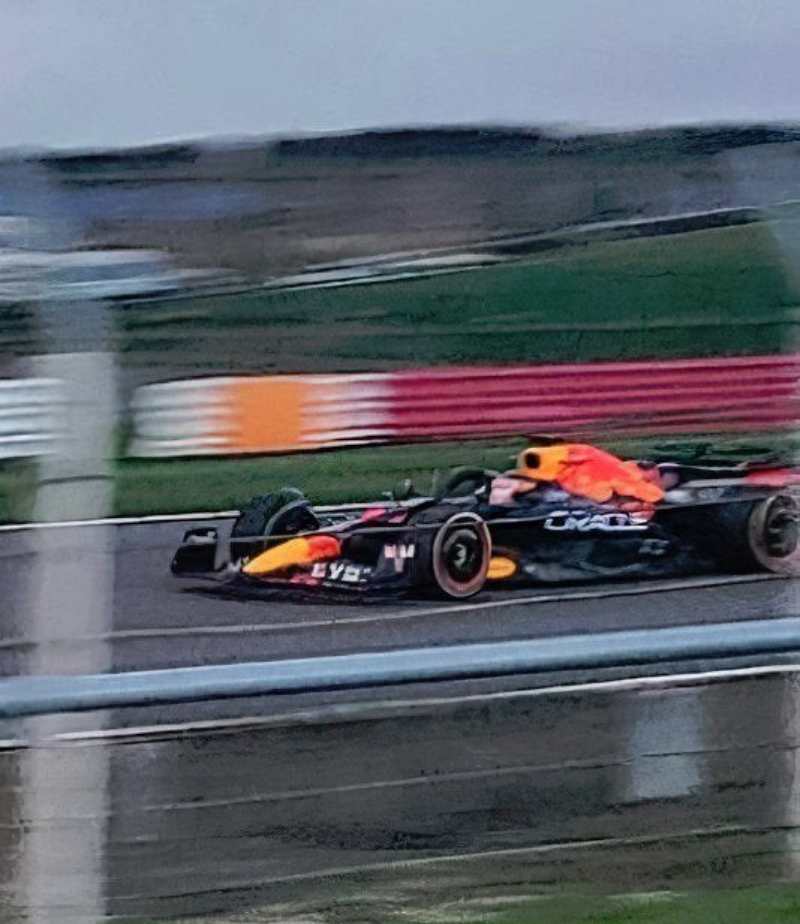 F1 Red Bull RB18 (Twitter)