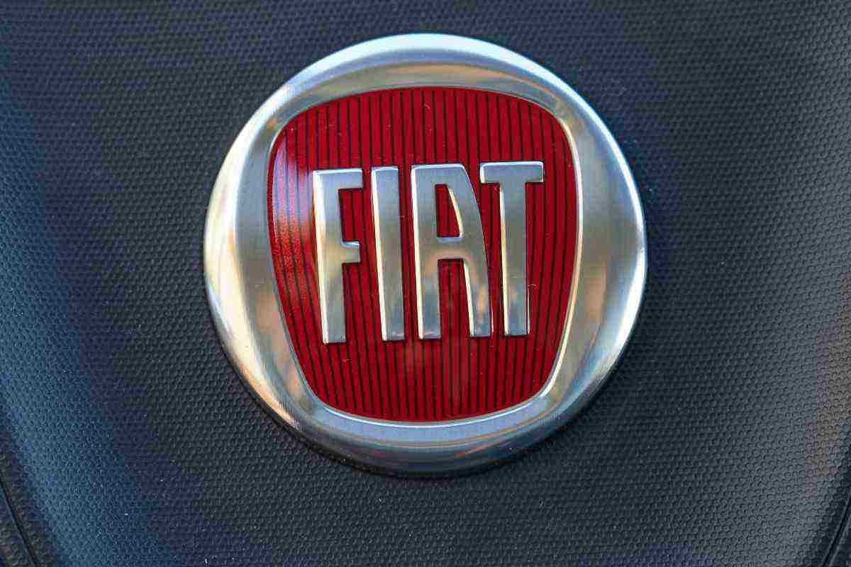 Fiat (Adobe)