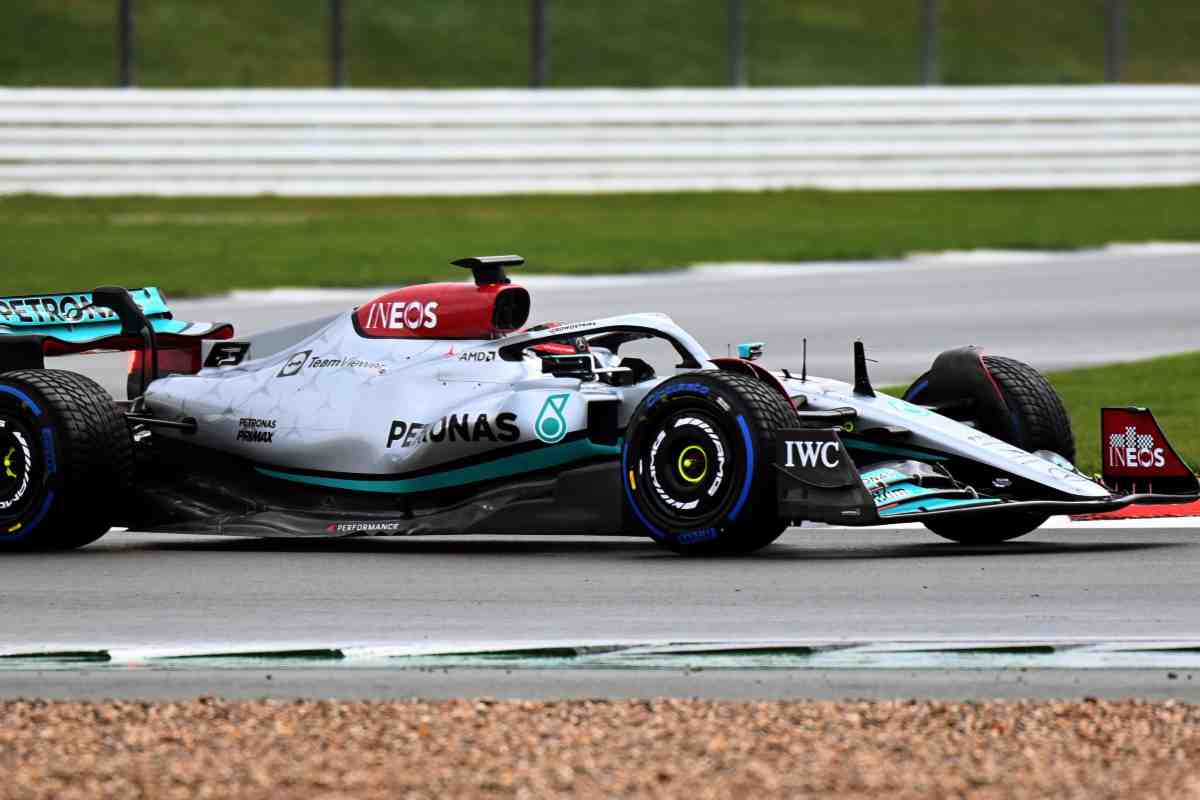 Mercedes F1 W13 (Twitter)