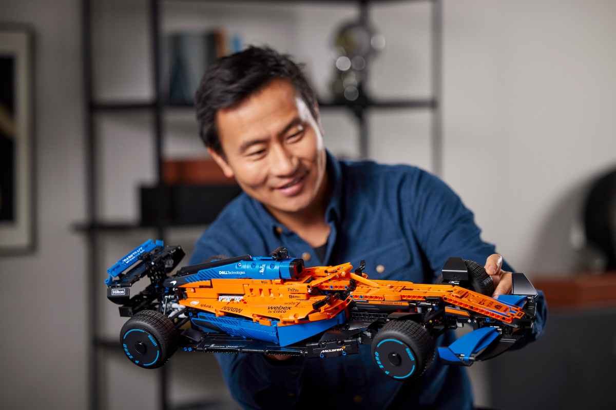 McLaren F1 - Lego (Web)