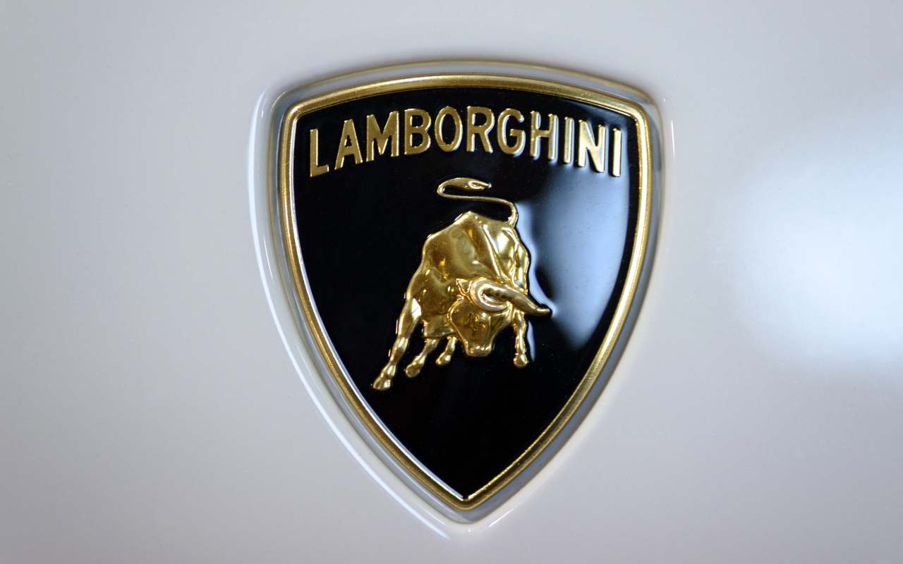 Lamborghini (Adobe Stock)