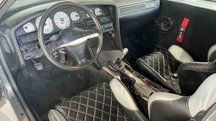 Toyota Supra del 1990 come una Lamborghini Reventon (Marktplaats)