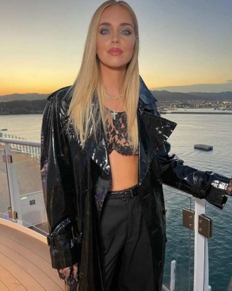 (Instagram)
