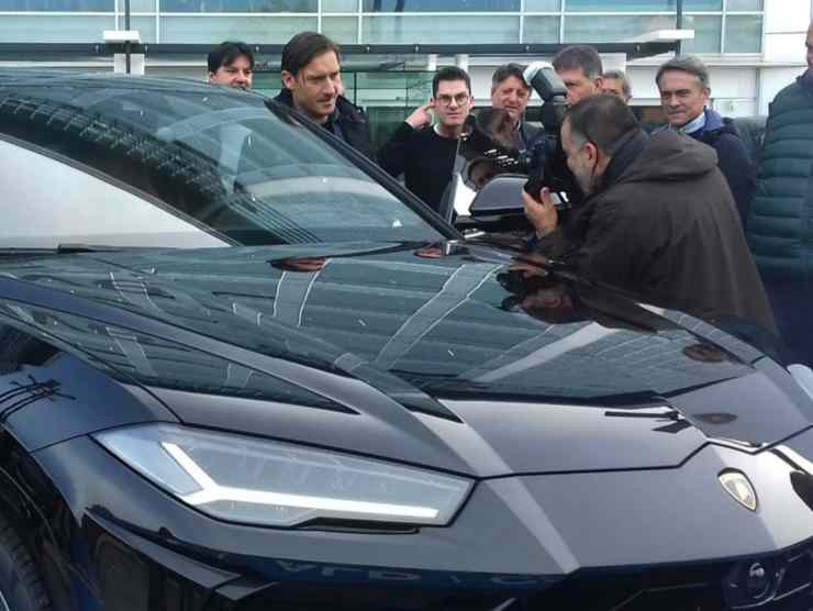 La Lamborghini Urus di Francesco Totti (Web source)
